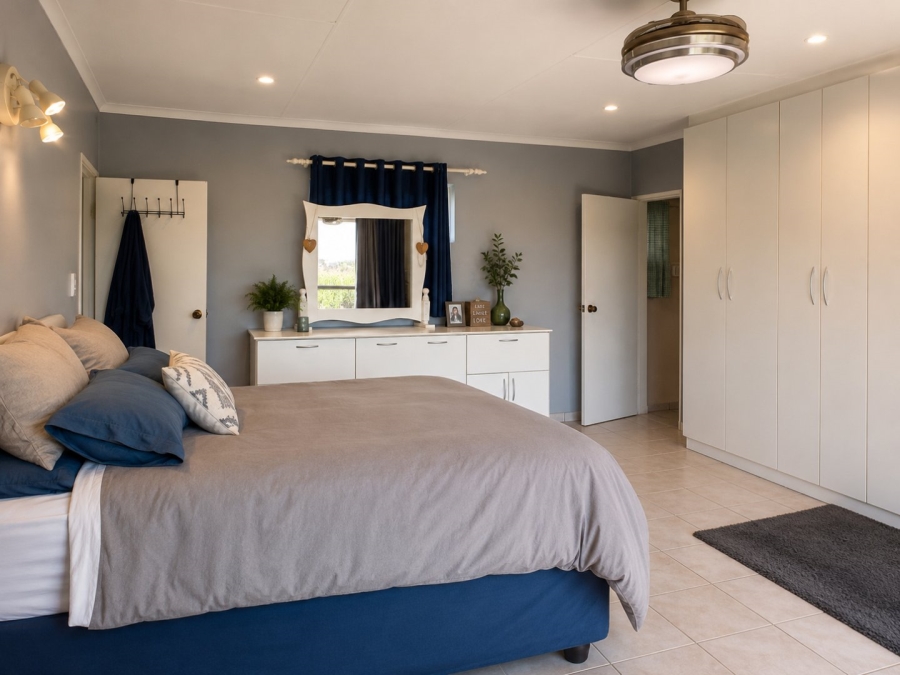 3 Bedroom Property for Sale in Riverside Western Cape